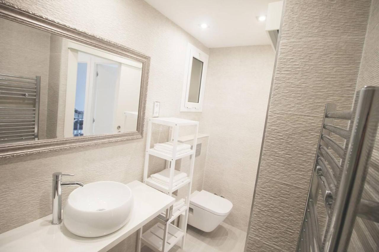 Family Deluxe Apartment Beach Castelldefels Exterior foto
