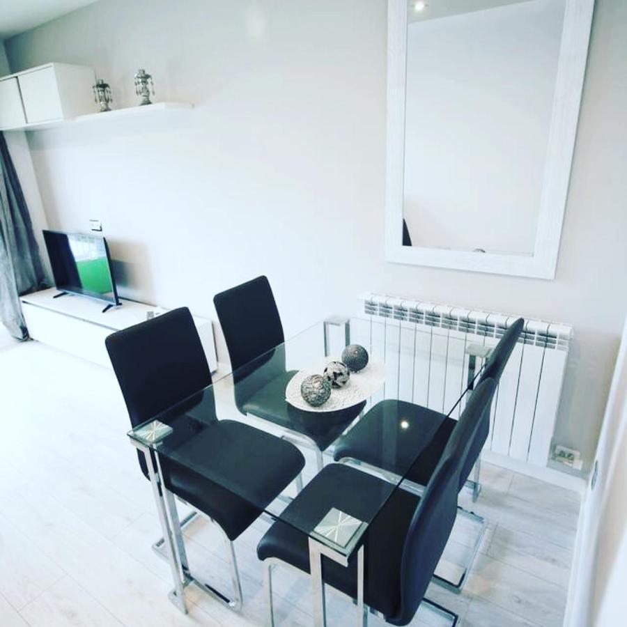 Family Deluxe Apartment Beach Castelldefels Exterior foto